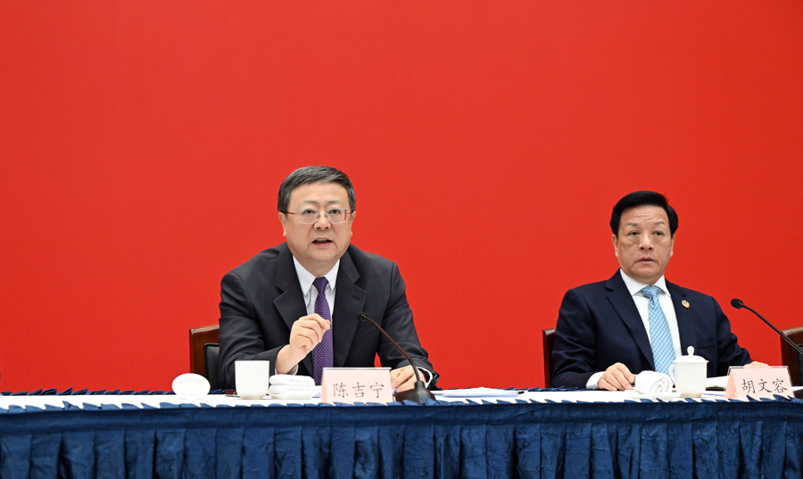 昨天，市委書記陳吉寧參加市政協(xié)十四屆三次會議專題會議。 陳正寶 攝  .jpg