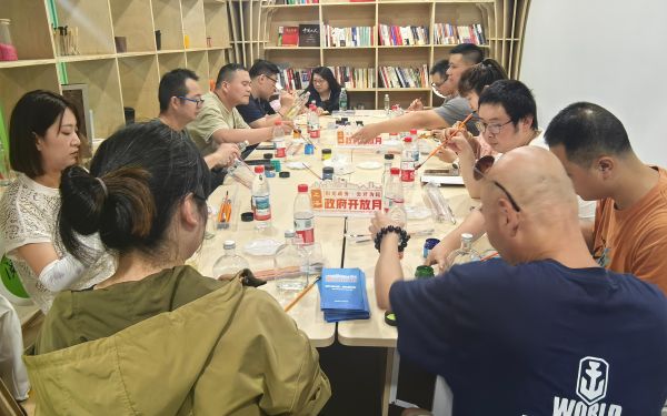 10、手繪活動(dòng).jpg